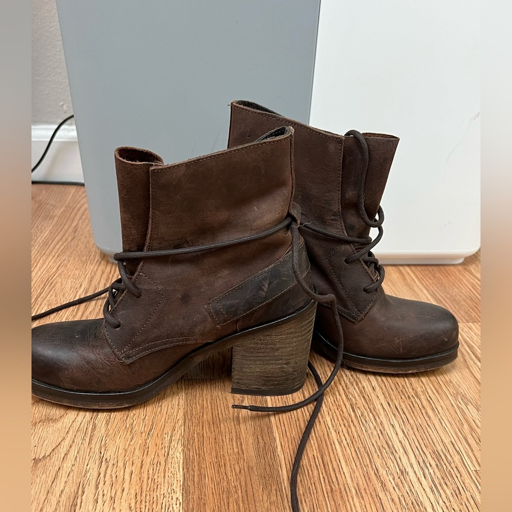 Jeffery Campbell brown boots EUC size 6.5